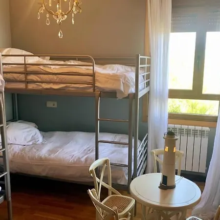 Familiar Con Vistas ***** *